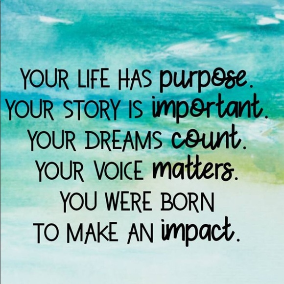 Anyone near the Nashville area, say HEY! Love to all! 
Happy Poshing! - Picture 7 of 8